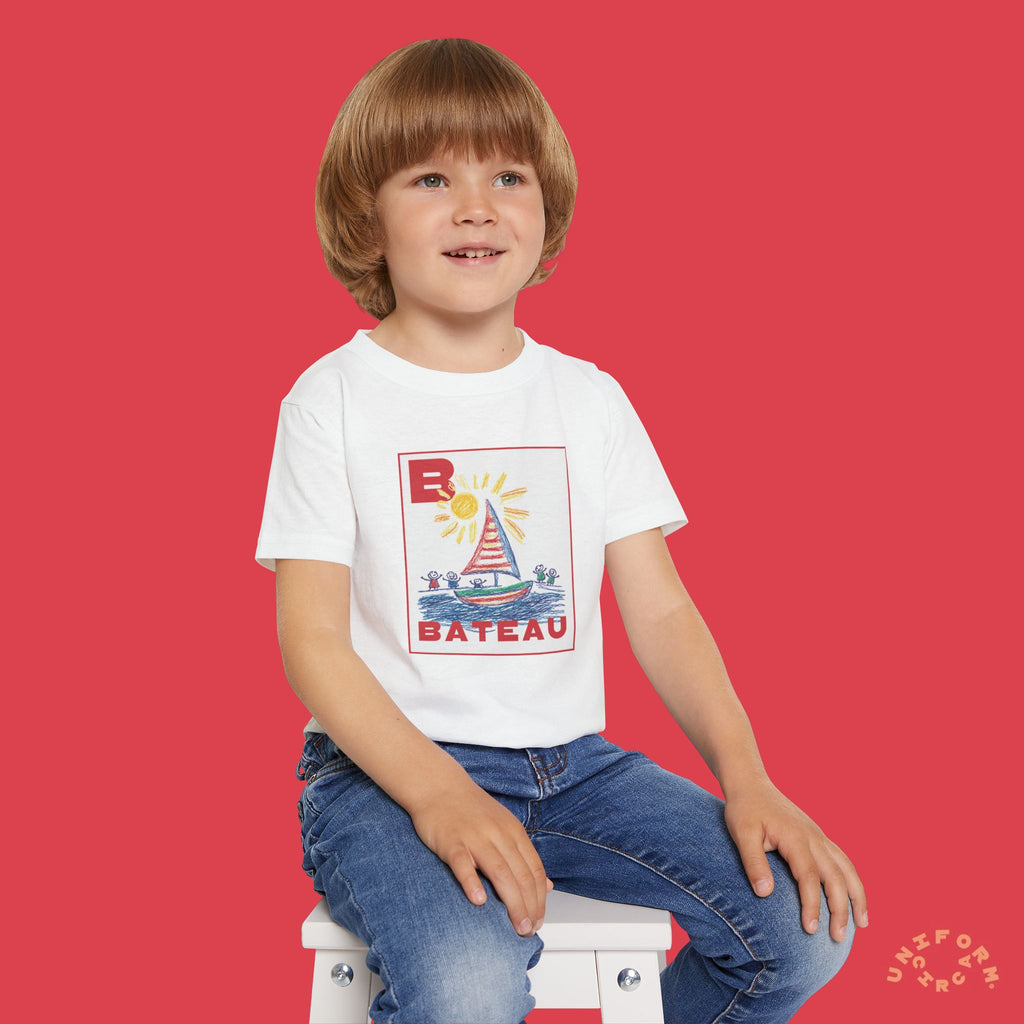 Bateau/Boat Design Toddler T-Shirt - Perfect for Playful Days