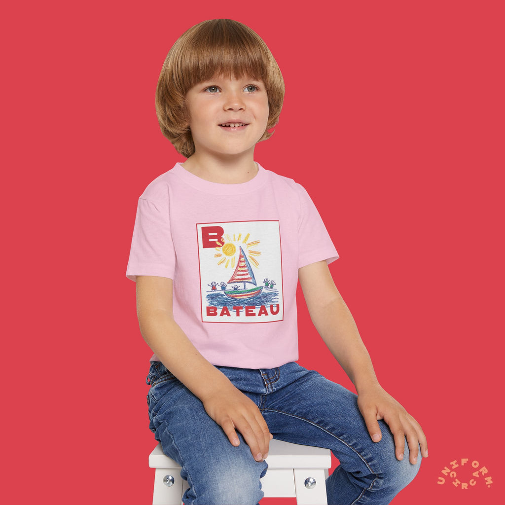 Bateau/Boat Design Toddler T-Shirt - Perfect for Playful Days
