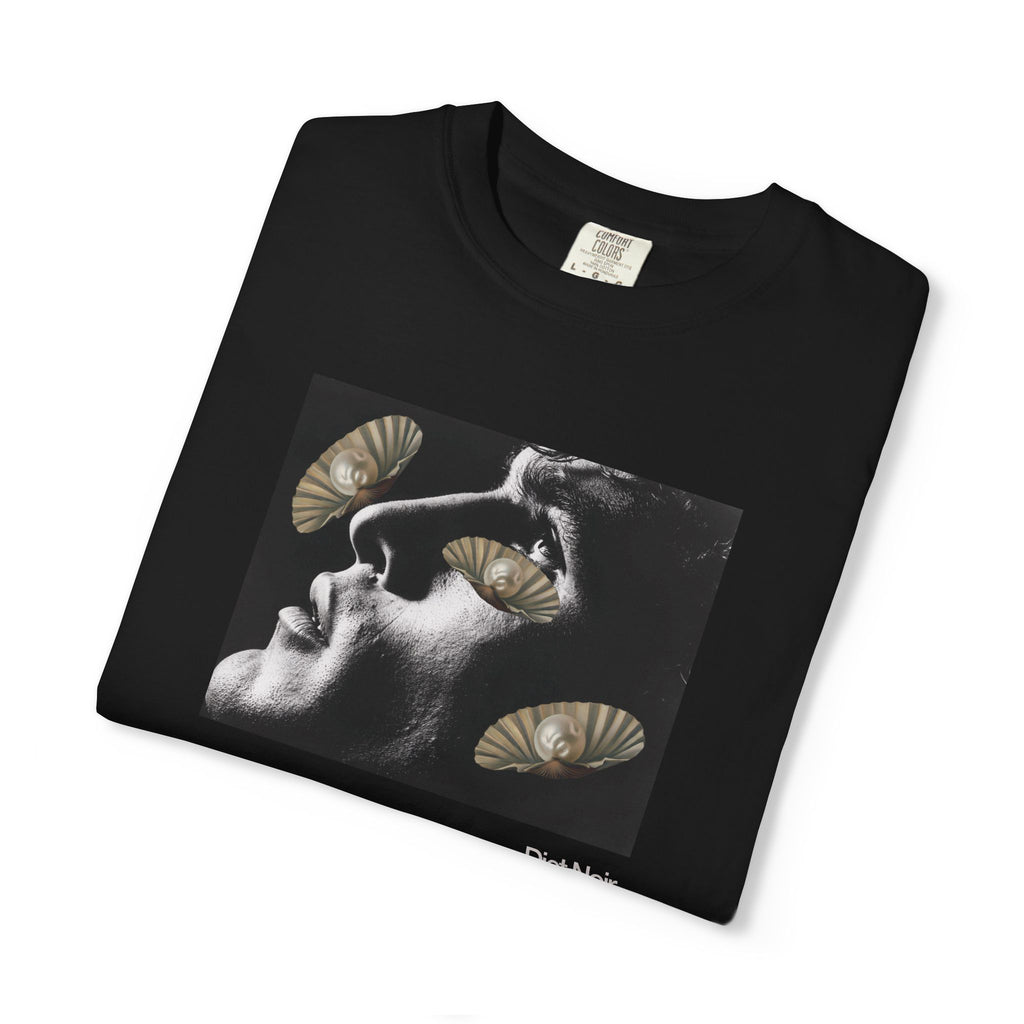 Diet Noir, Pearls No. 5. | UNIFORM T Shirt
