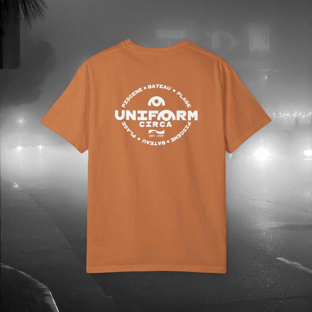 UNIFORM CIRCA T-SHIRT | CLAMSHELL
