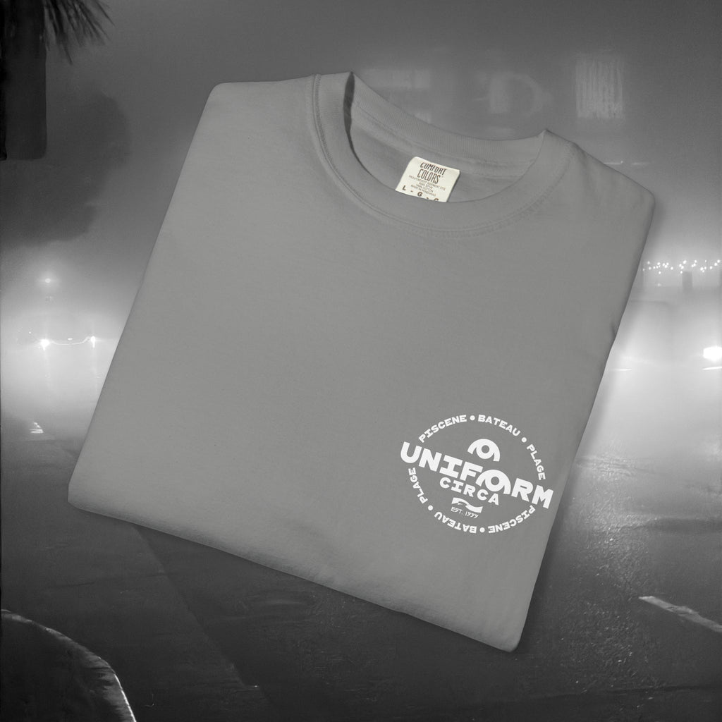 UNIFORM CIRCA T-SHIRT | CLAMSHELL