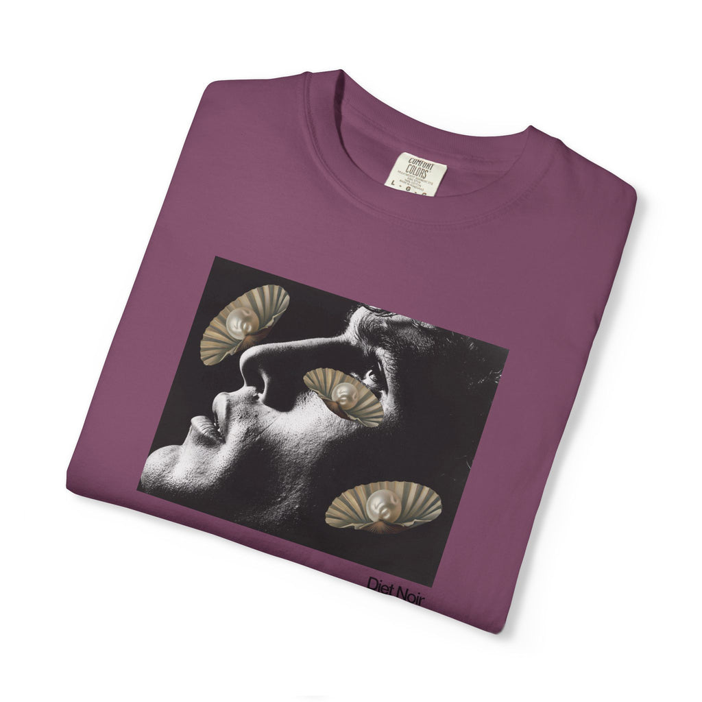 Diet Noir, Pearls No. 5. | UNIFORM T Shirt
