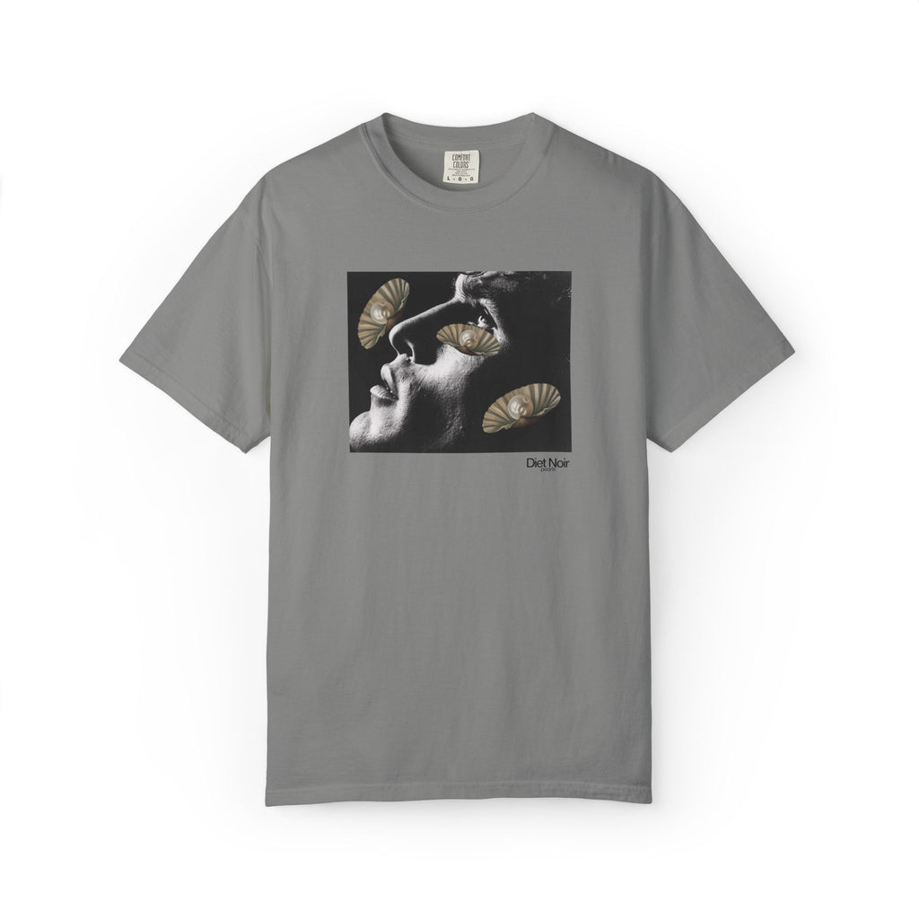 Diet Noir, Pearls No. 5. | UNIFORM T Shirt